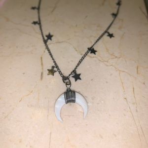 Horn necklace with stars